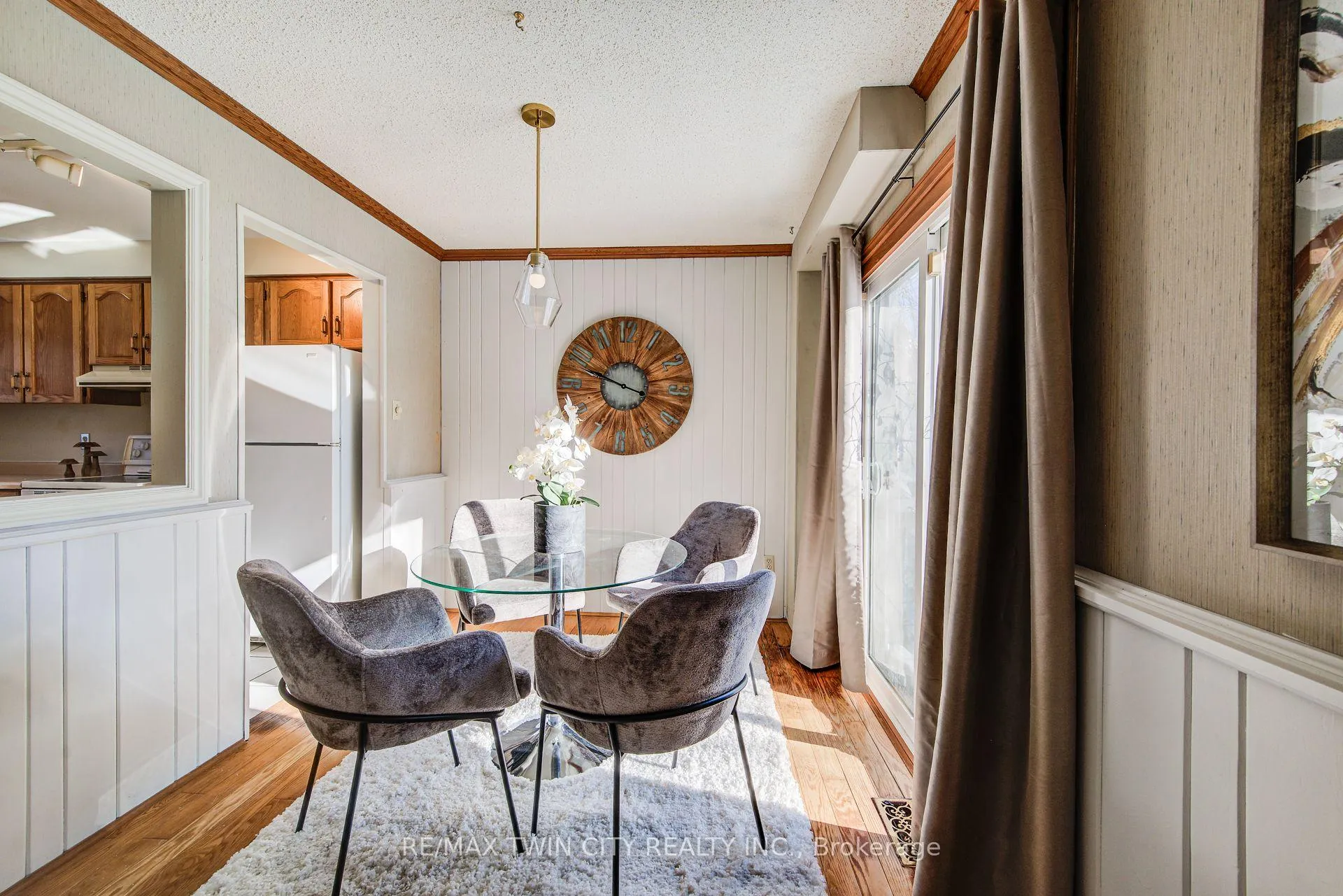 Photo 14 of 8 Laurelwood Court, Guelph, Kortright West — HOMEH