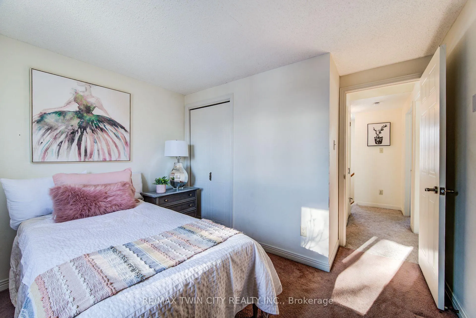Photo 28 of 8 Laurelwood Court, Guelph, Kortright West — HOMEH