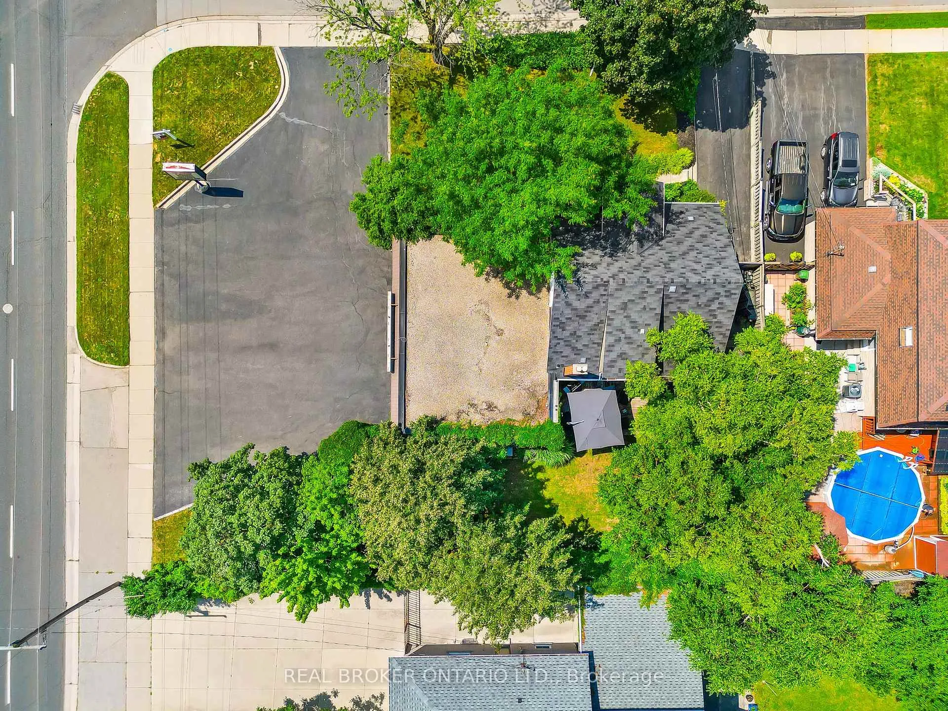 Photo 38 of 231 #8 Highway, Hamilton, Stoney Creek — HOMEH