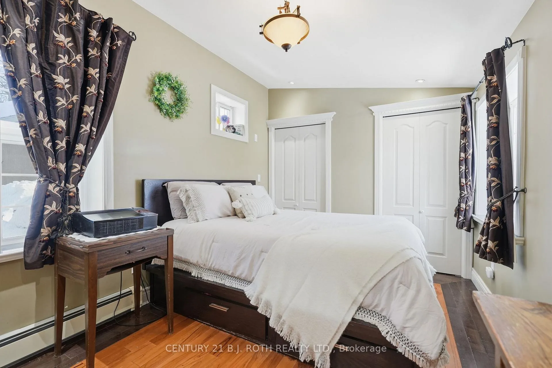 Photo 22 of 116 Burton Avenue, Barrie, Allandale — HOMEH