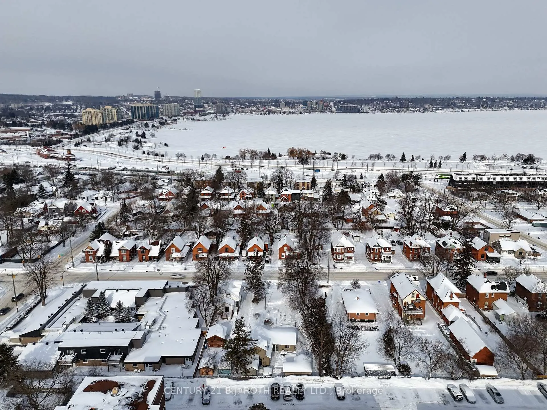 Photo 46 of 116 Burton Avenue, Barrie, Allandale — HOMEH