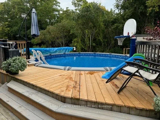 Photo 33 of 672 Simcoe Street, Brock, Beaverton — HOMEH