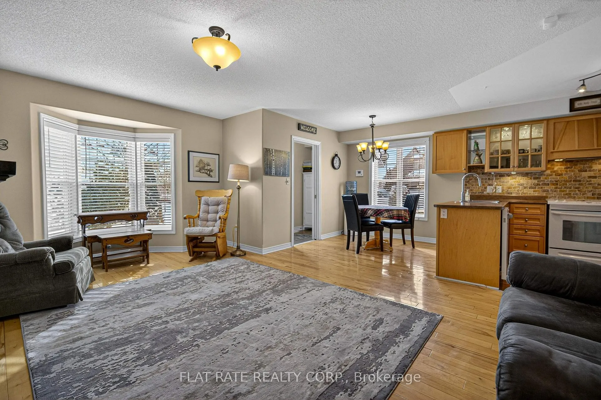 Photo 12 of 169 Bowen Drive, Peterborough, Northcrest Ward 5 — HOMEH