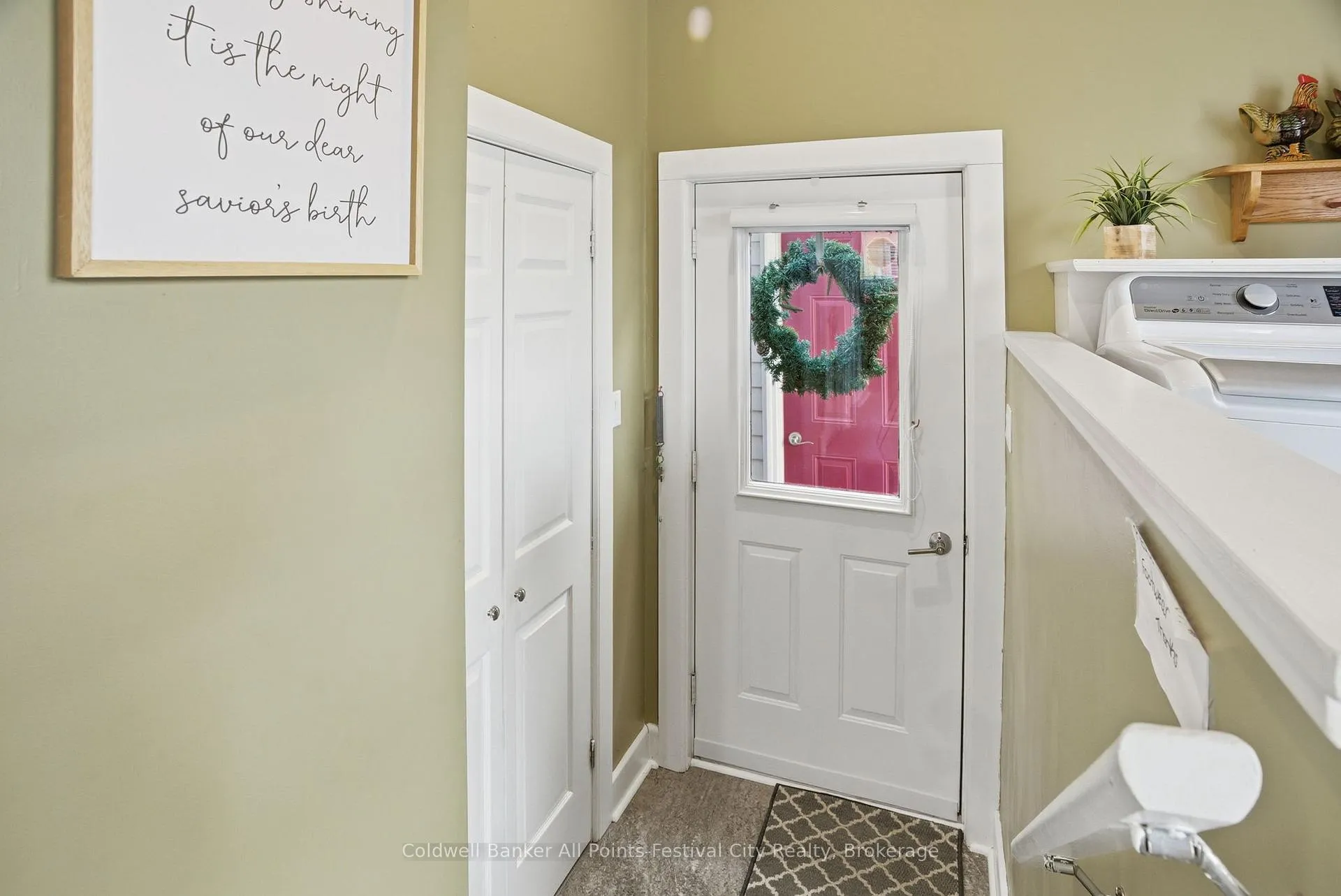 Photo 23 of 186 Wellington Street S, Goderich, Goderich (Town) — HOMEH