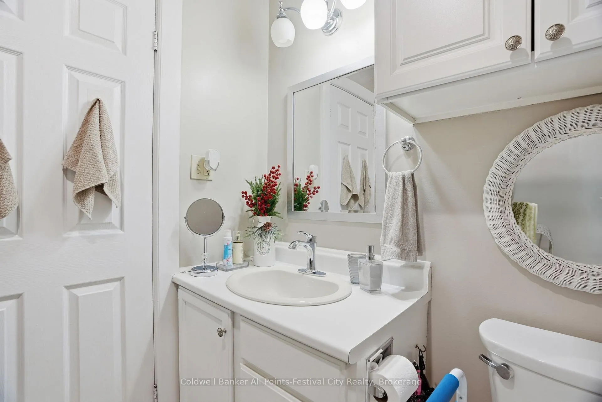 Photo 25 of 186 Wellington Street S, Goderich, Goderich (Town) — HOMEH