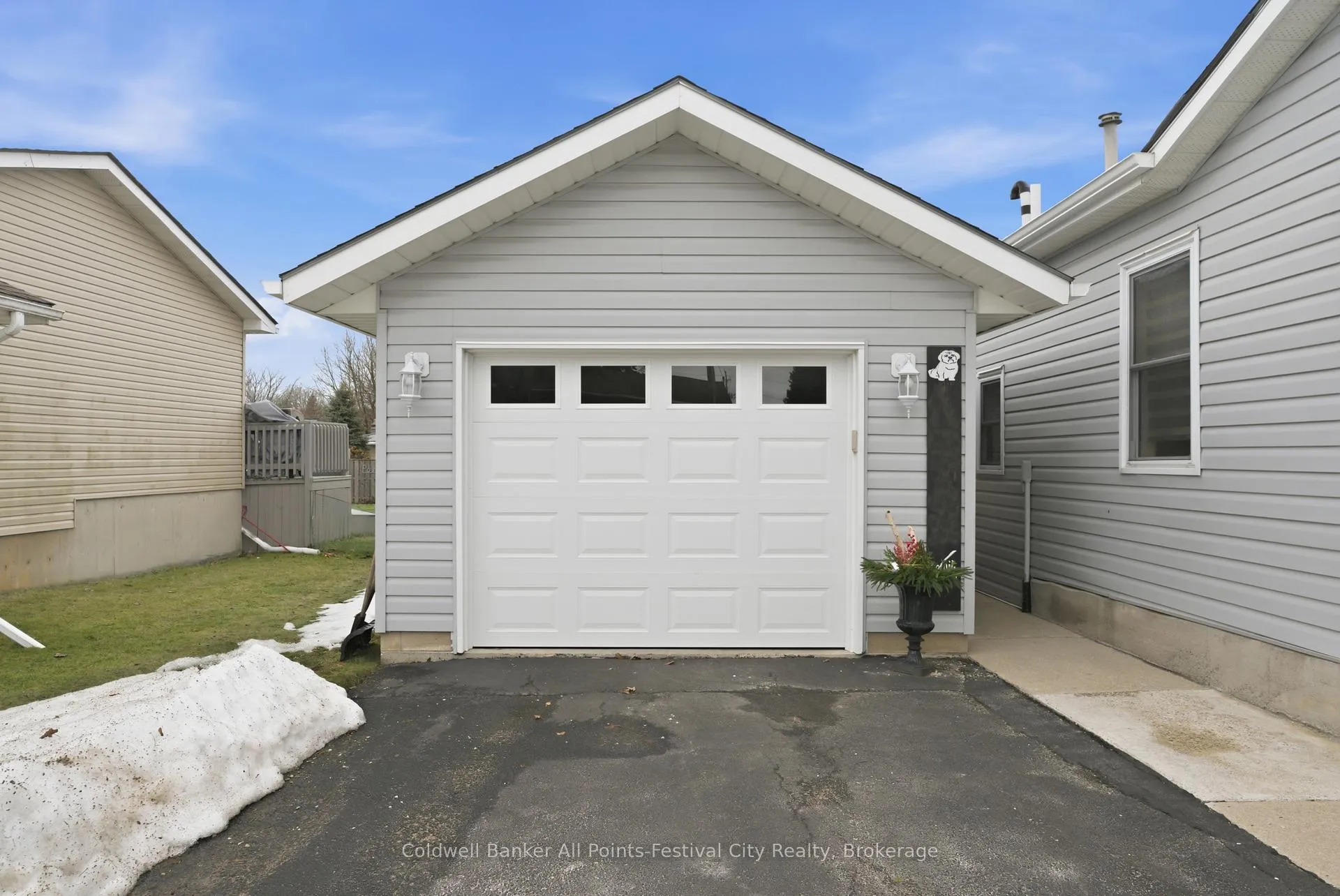 Photo 32 of 186 Wellington Street S, Goderich, Goderich (Town) — HOMEH