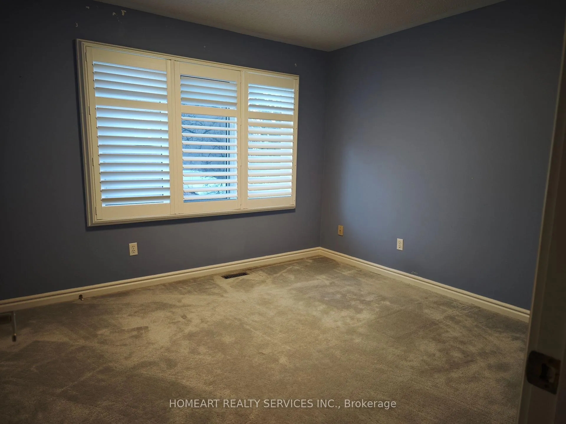Photo 10 of 52 Melchior Crescent, Markham, Buttonville — HOMEH