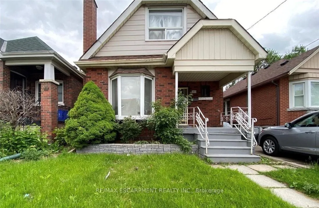 Photo 2 of 143 Fairfield Avenue, Hamilton, Homeside — HOMEH