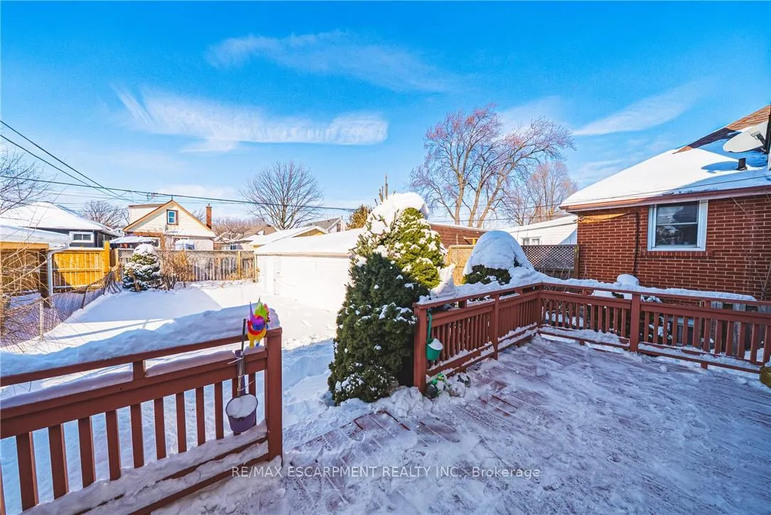 Photo 24 of 143 Fairfield Avenue, Hamilton, Homeside — HOMEH