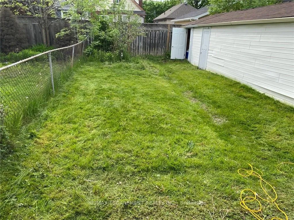 Photo 27 of 143 Fairfield Avenue, Hamilton, Homeside — HOMEH