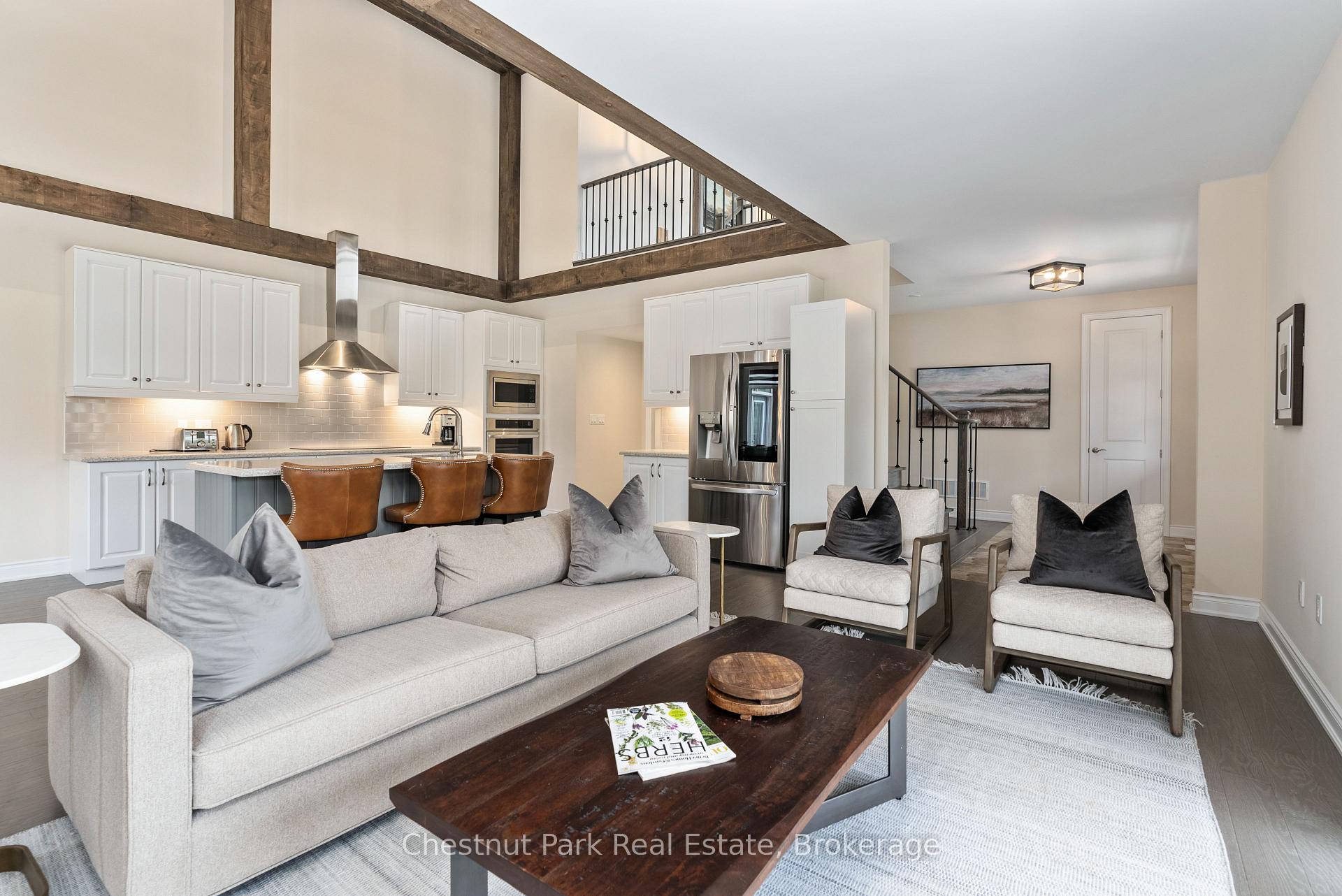 Photo 5 of 3 Baypoint Court, Gravenhurst, Muskoka (S) — HOMEH