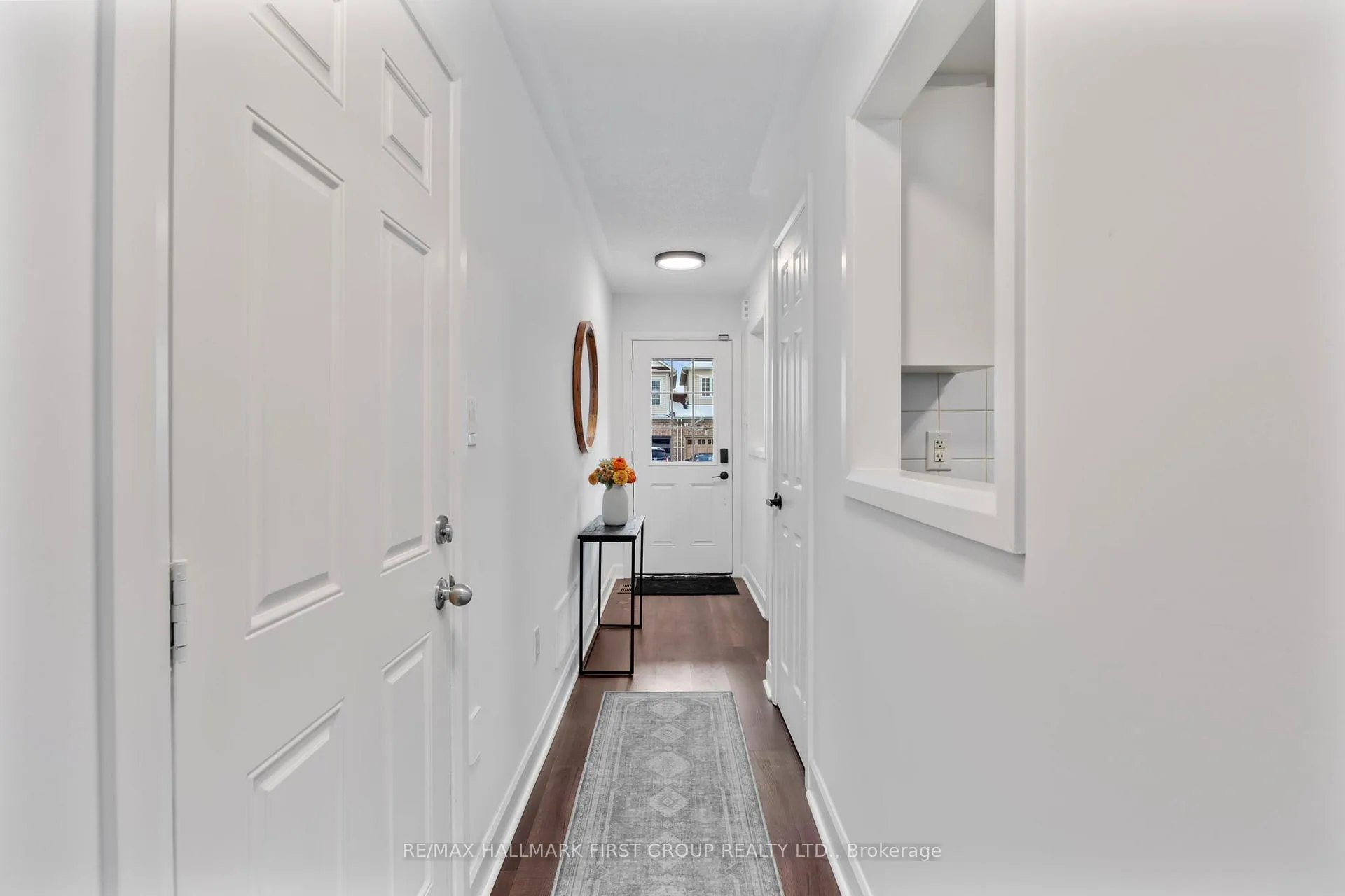 Photo 5 of 86 Elliottglen Drive, Ajax, Northeast Ajax — HOMEH