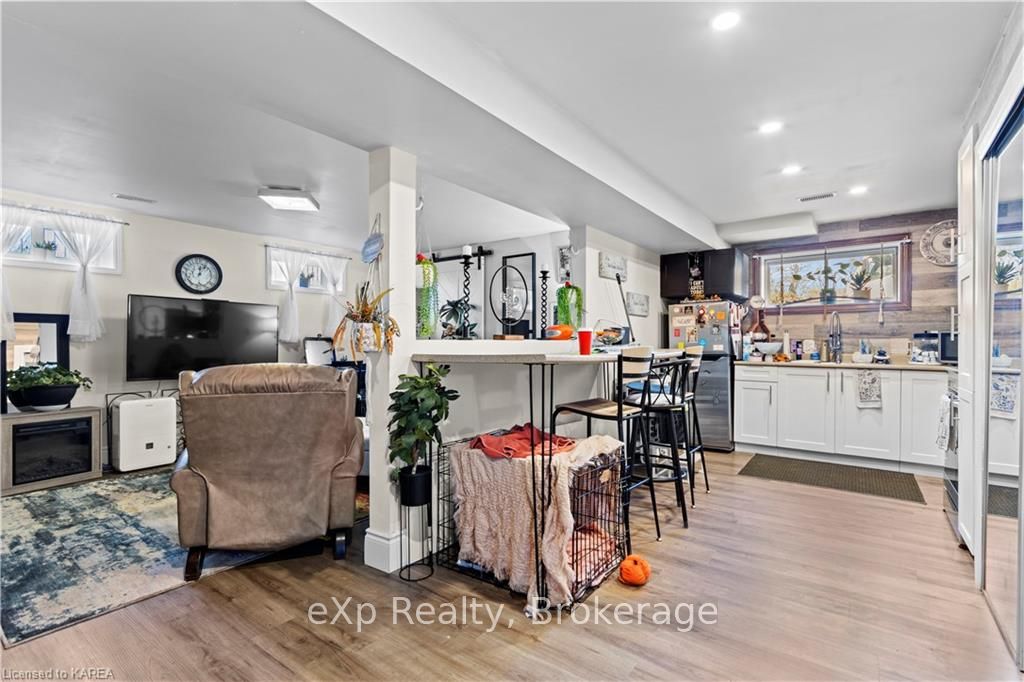 Photo 31 of 3900 Round Lake Road, Frontenac, Frontenac South — HOMEH