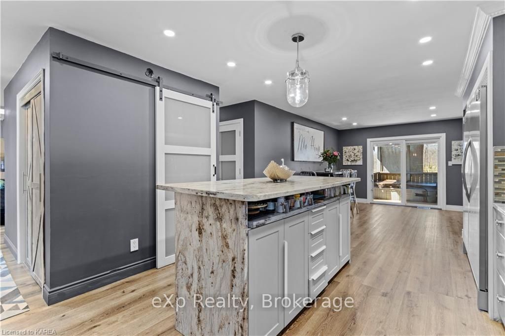Photo 10 of 3900 Round Lake Road, Frontenac, Frontenac South — HOMEH