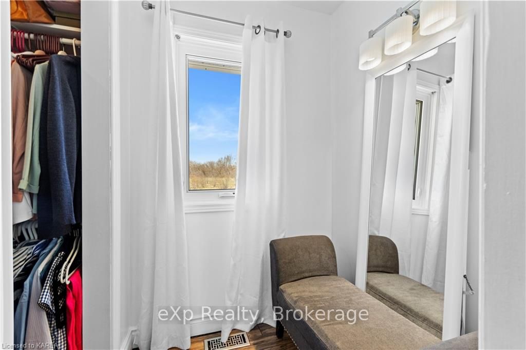 Photo 20 of 3900 Round Lake Road, Frontenac, Frontenac South — HOMEH