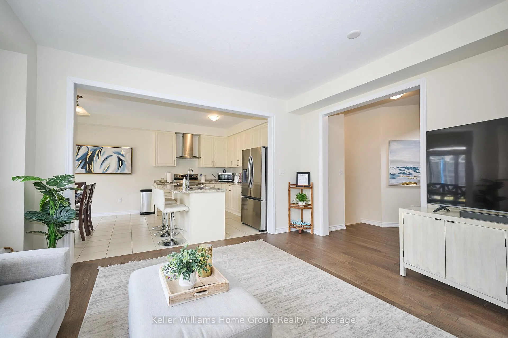 Photo 9 of 70 Concord Drive, Thorold, Rolling Meadows — HOMEH