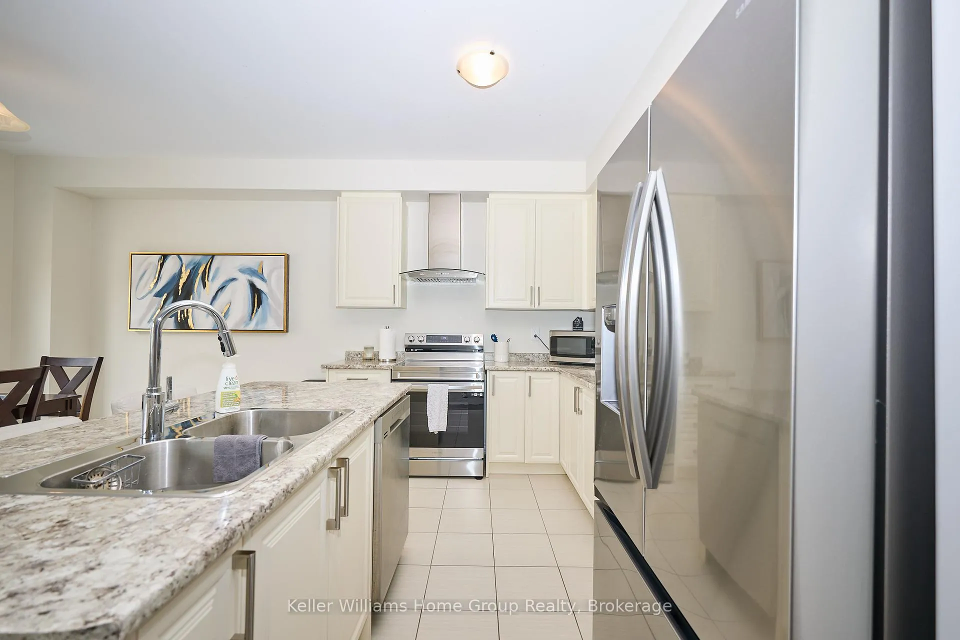 Photo 10 of 70 Concord Drive, Thorold, Rolling Meadows — HOMEH