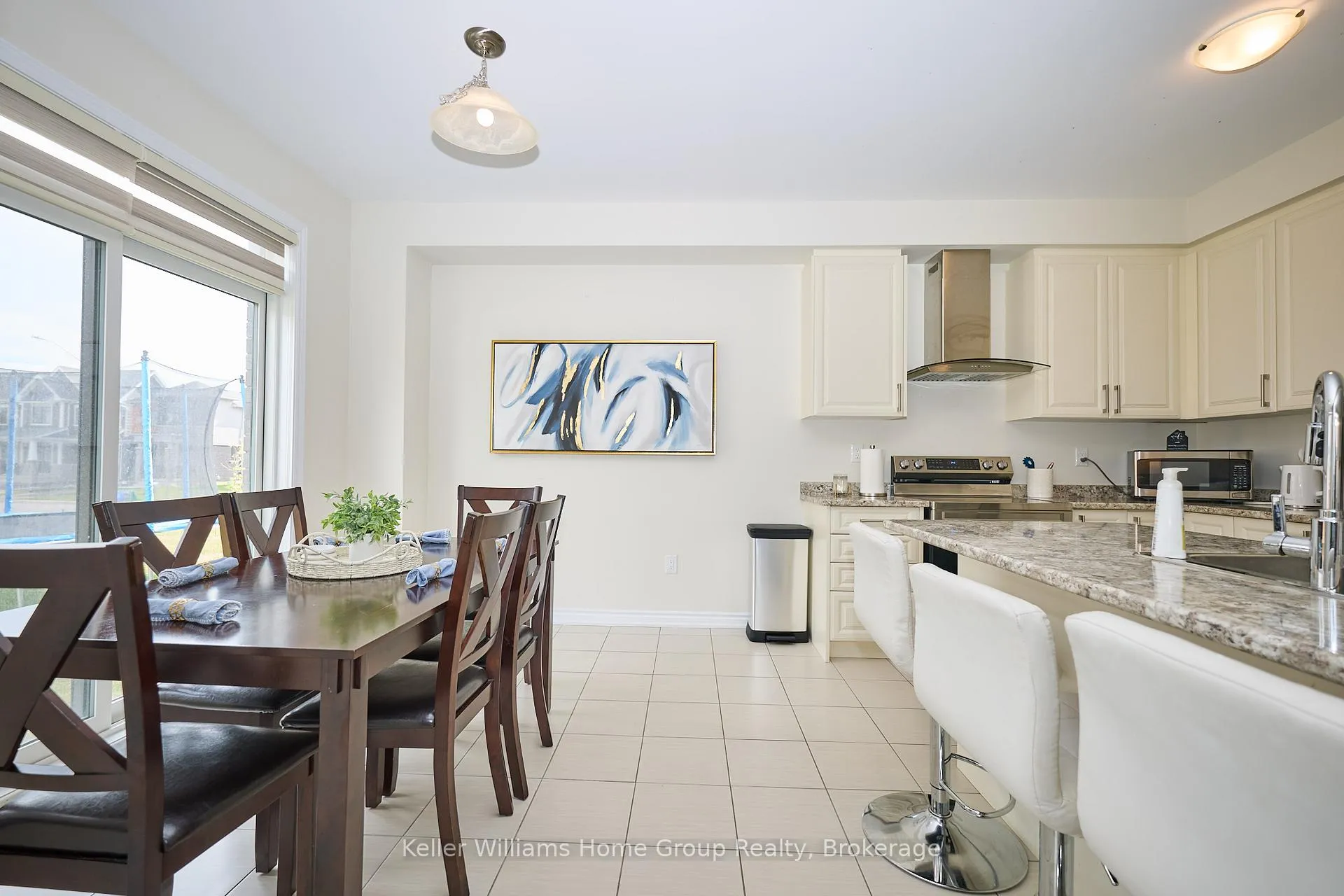 Photo 12 of 70 Concord Drive, Thorold, Rolling Meadows — HOMEH