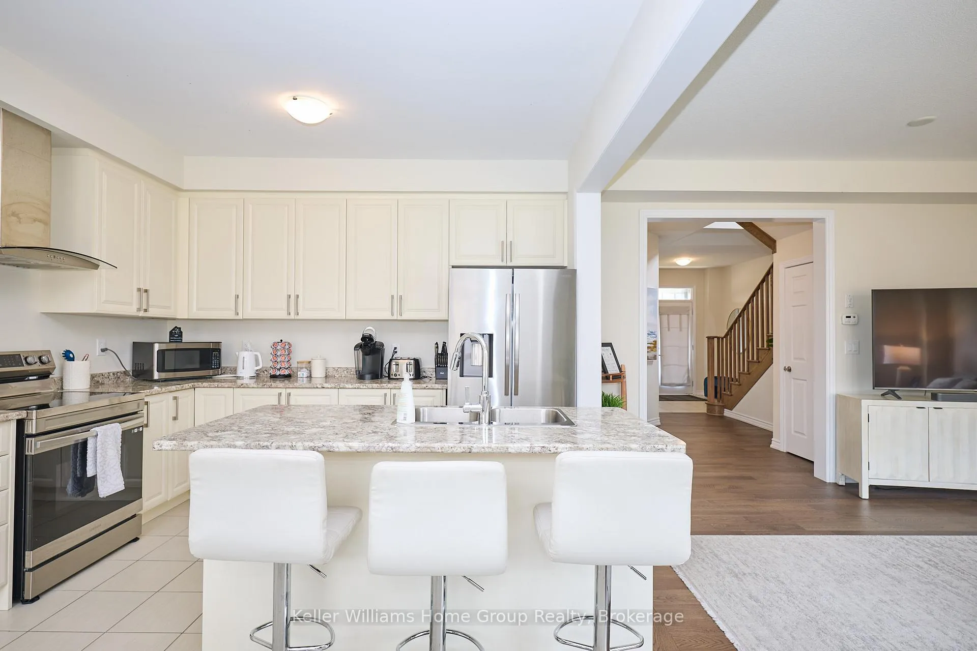 Photo 15 of 70 Concord Drive, Thorold, Rolling Meadows — HOMEH