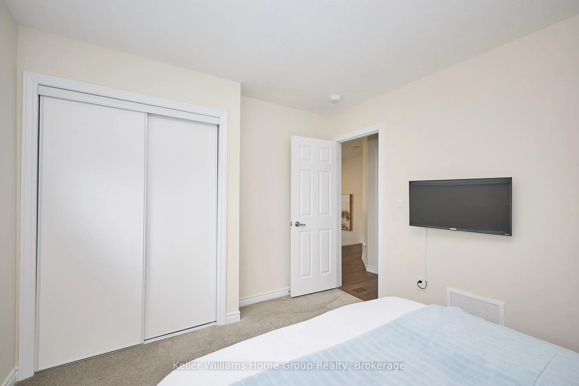 Photo 28 of 70 Concord Drive, Thorold, Rolling Meadows — HOMEH