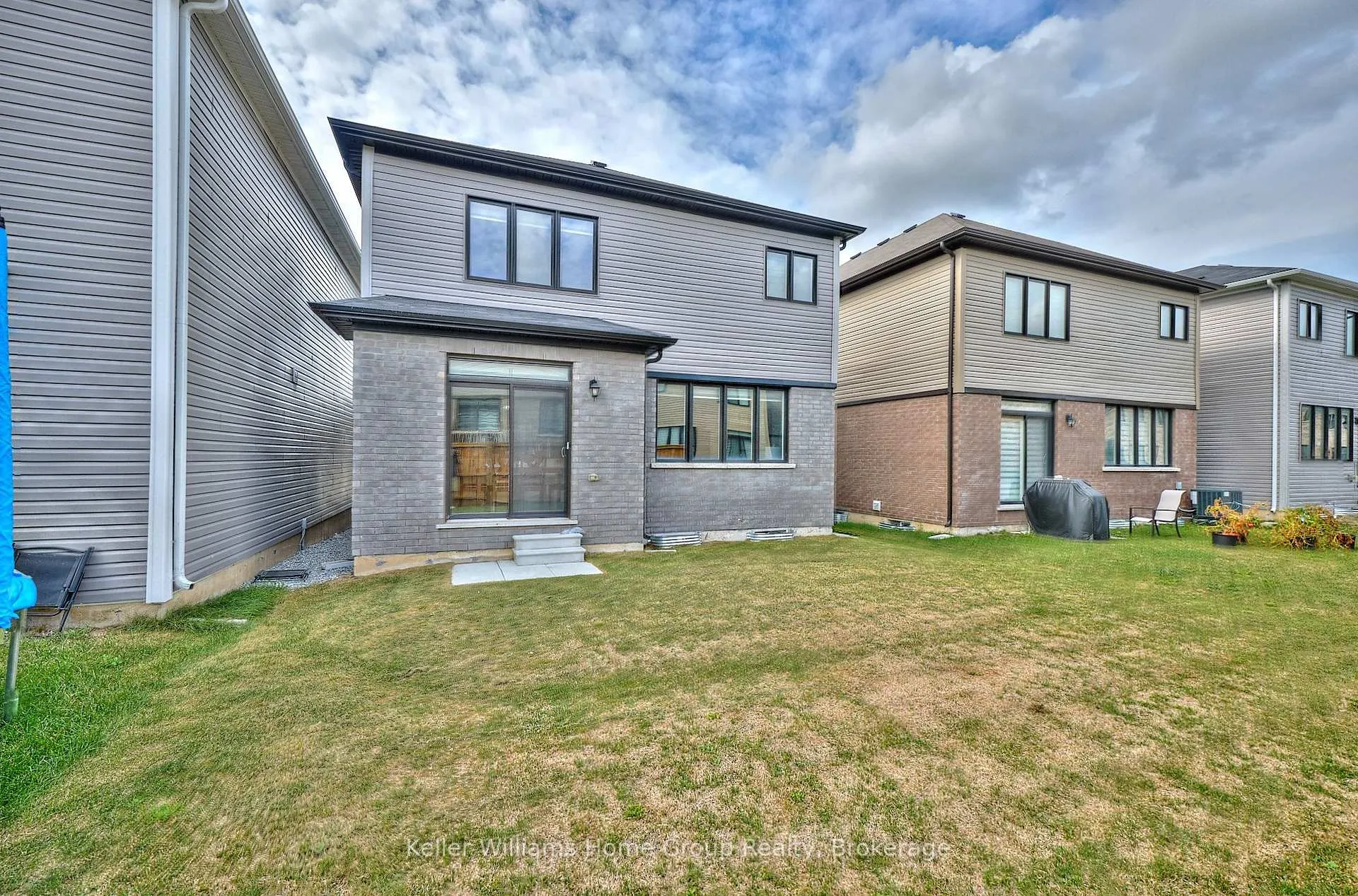 Photo 37 of 70 Concord Drive, Thorold, Rolling Meadows — HOMEH