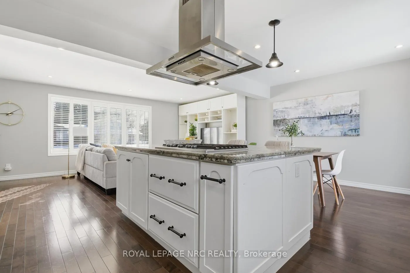 Photo 14 of 29 Beachview Drive, St. Catharines, Lakeshore — HOMEH