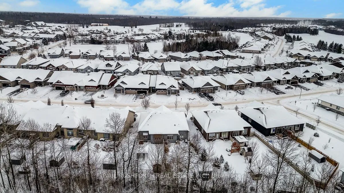 Photo 31 of 129 Tradewinds Crescent, North Grenville, North Grenville Twp (Kemptville South) — HOMEH