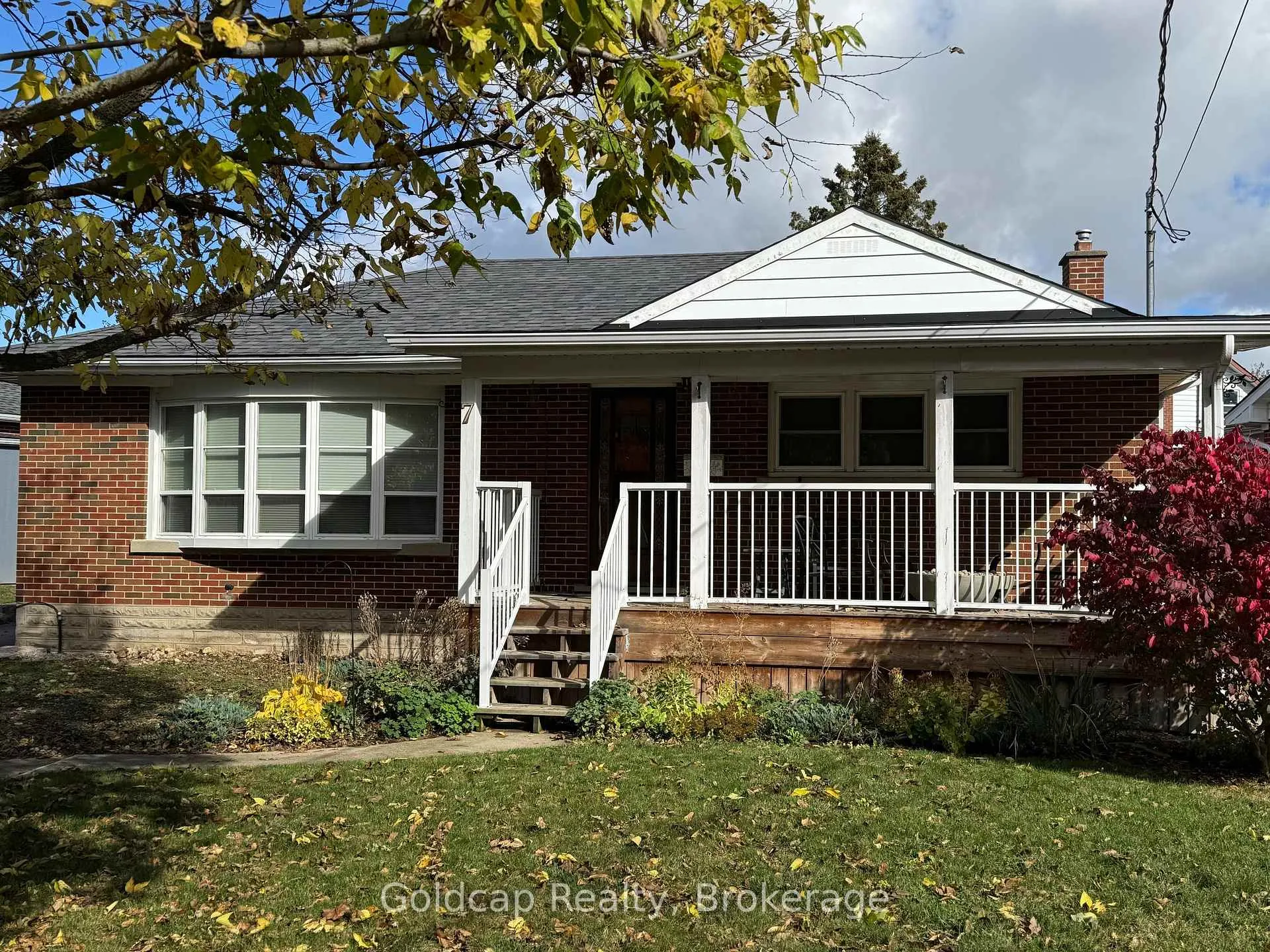 Photo 1 of 7 Skov Crescent, Guelph, General Hospital — HOMEH