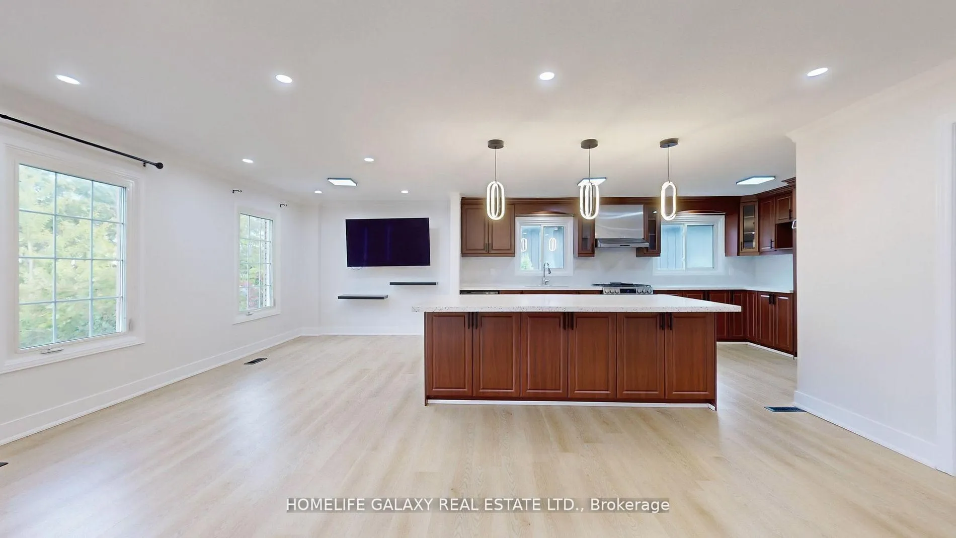 Photo 8 of 1882 Shadybrook Drive, Pickering, Amberlea — HOMEH