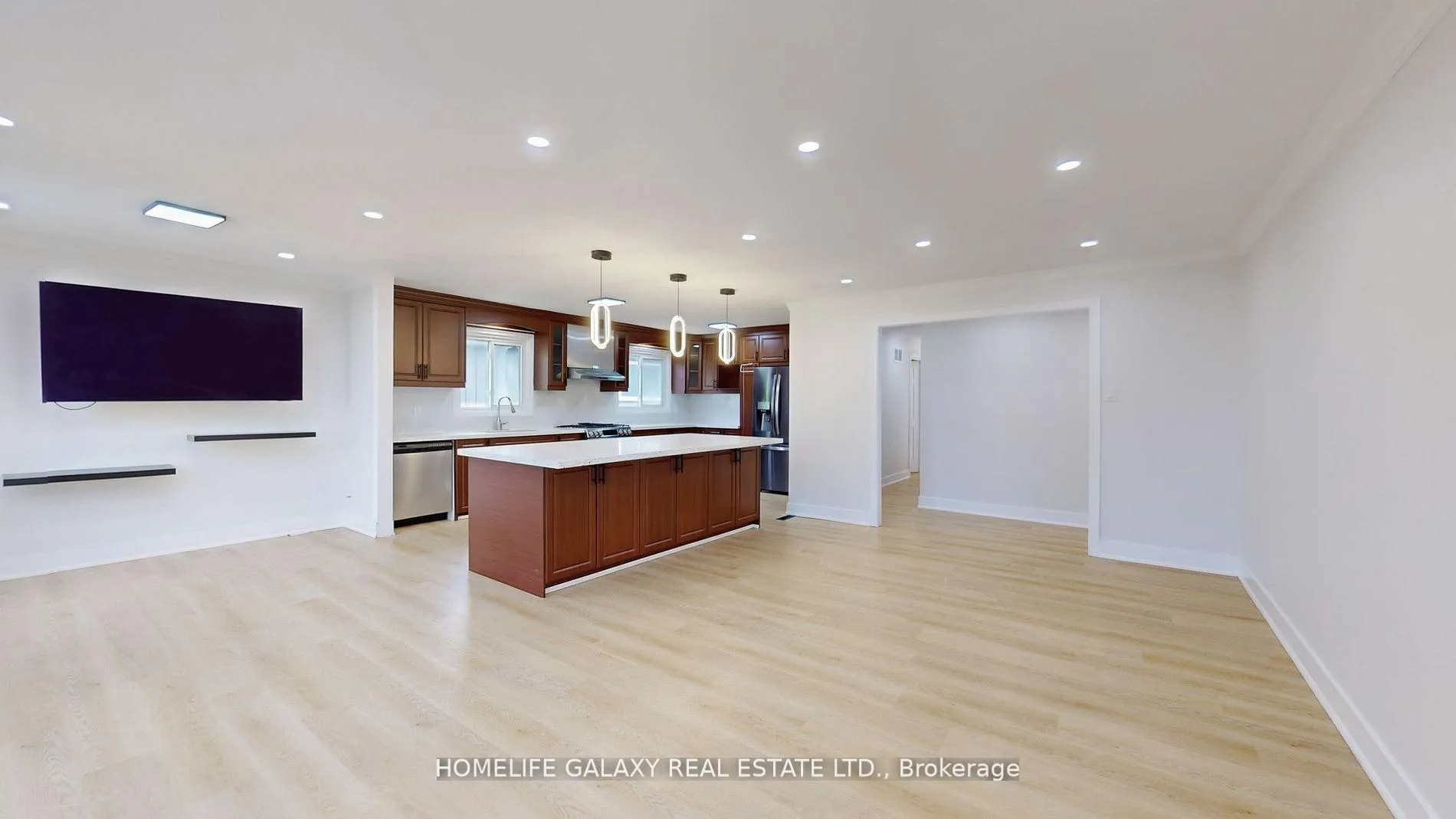 Photo 9 of 1882 Shadybrook Drive, Pickering, Amberlea — HOMEH