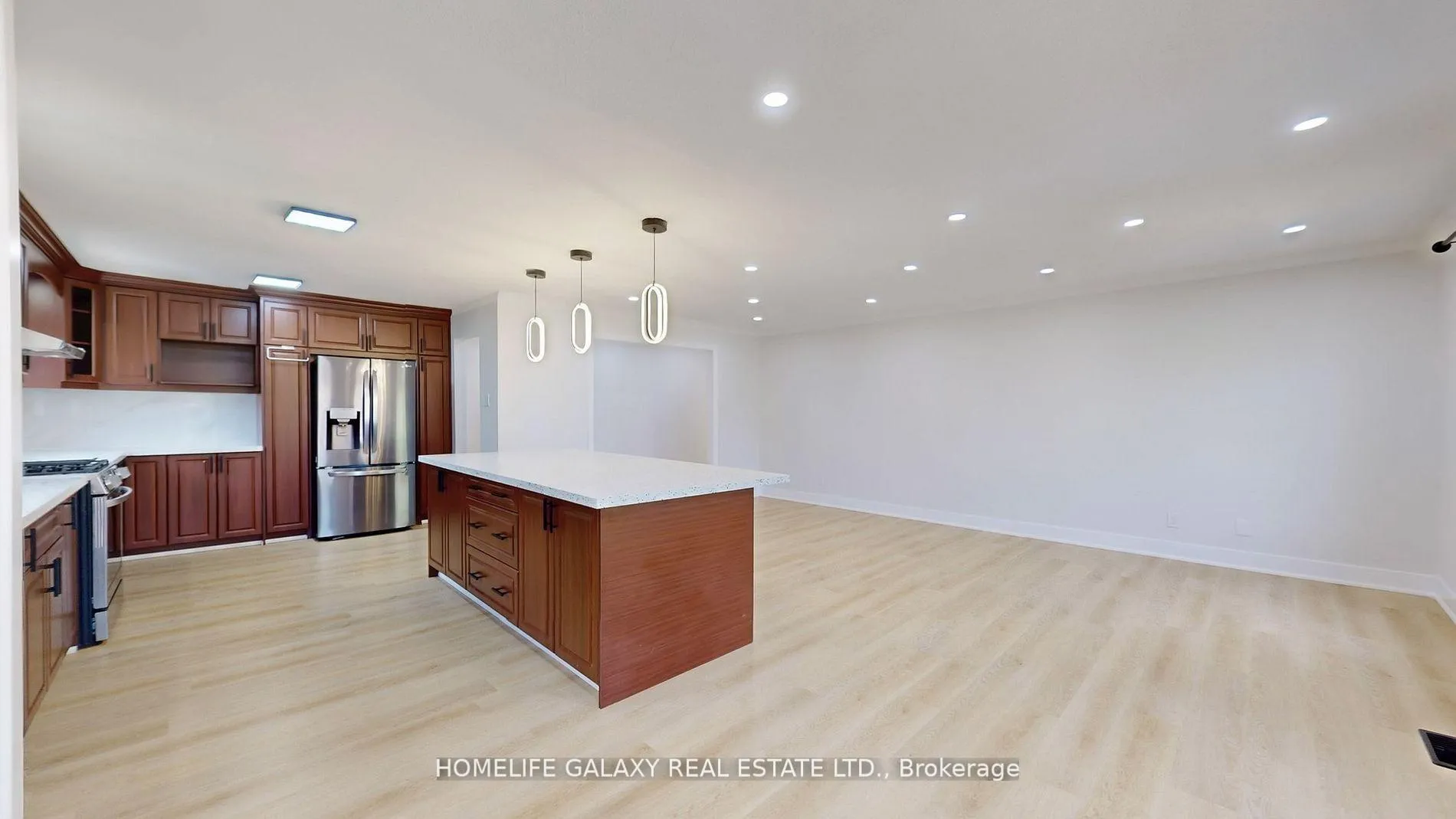 Photo 11 of 1882 Shadybrook Drive, Pickering, Amberlea — HOMEH