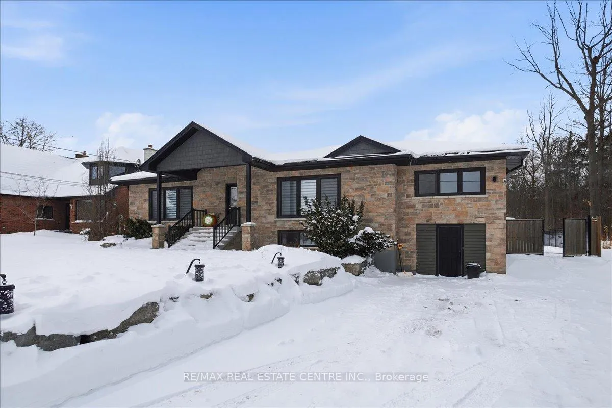 Photo 2 of 431 Second Road E, Hamilton, Stoney Creek — HOMEH
