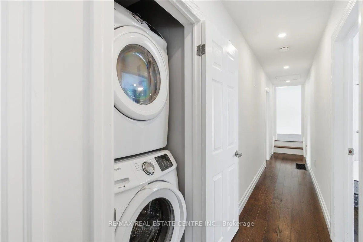 Photo 21 of 431 Second Road E, Hamilton, Stoney Creek — HOMEH