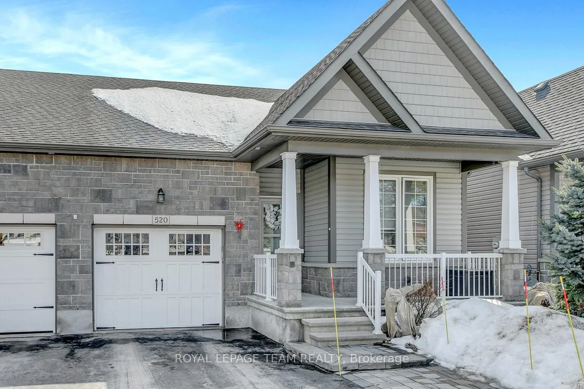 Front of 520 Clothier Street W