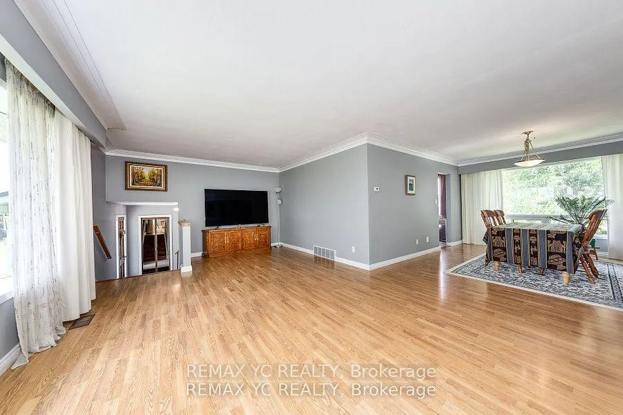 Photo 10 of 4106 Grandview Street N, Oshawa, Rural Oshawa — HOMEH