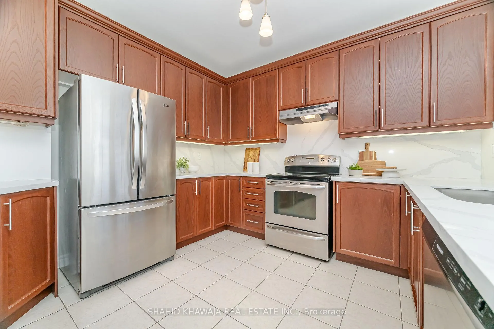 Photo 12 of 480 Nairn Circle, Milton, Scott — HOMEH