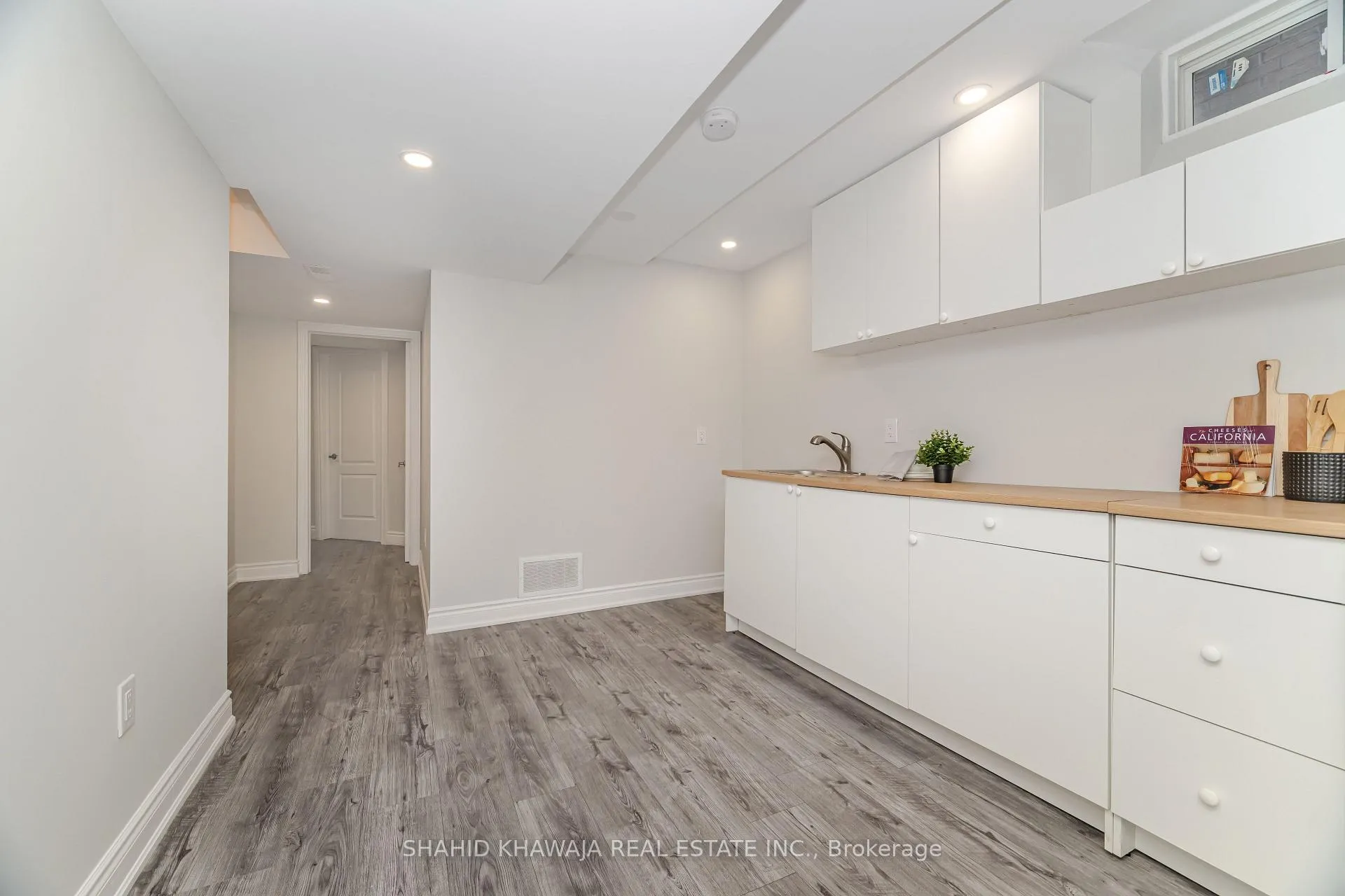 Photo 38 of 480 Nairn Circle, Milton, Scott — HOMEH