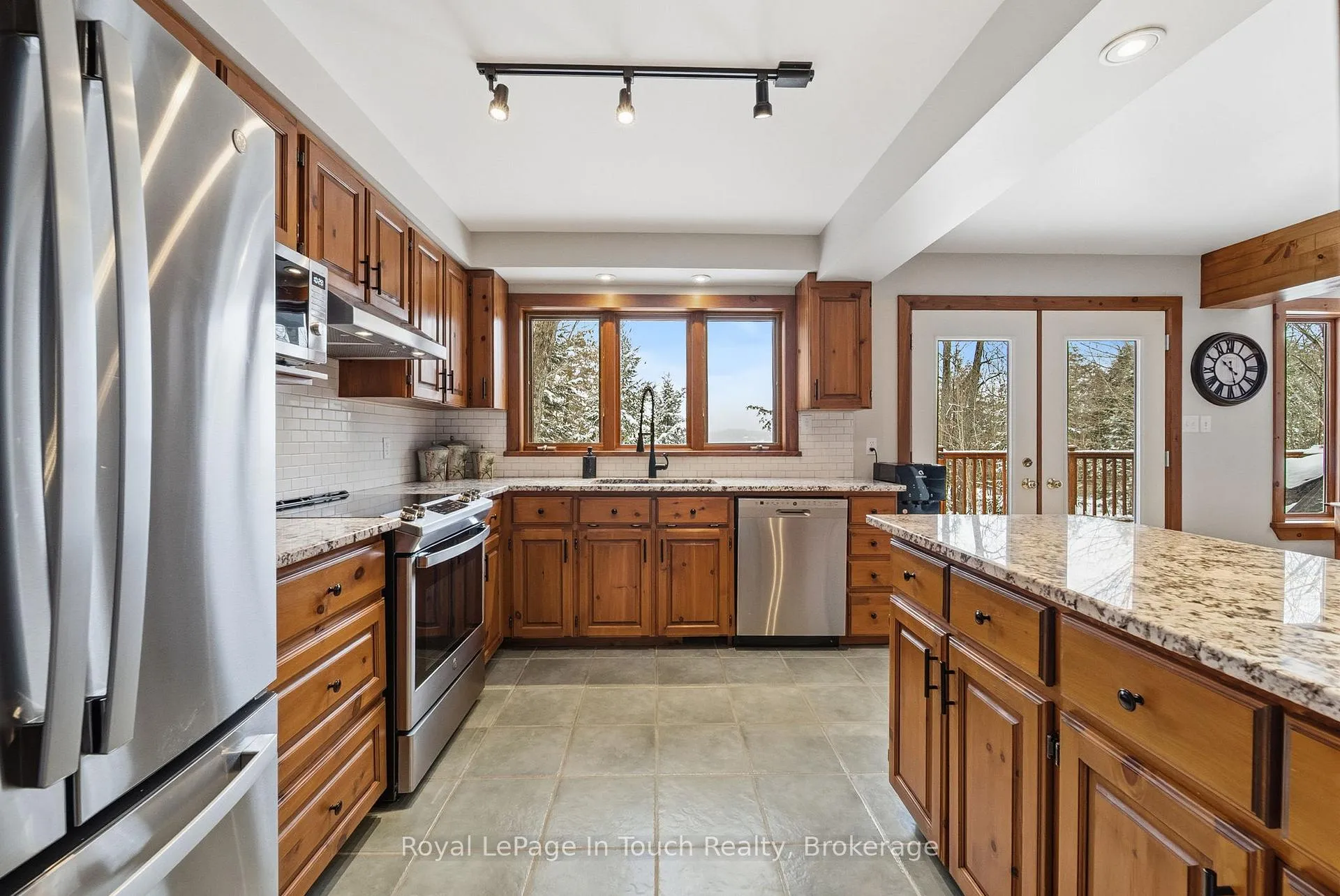 Photo 6 of 267 Burnetts Road, McKellar — HOMEH