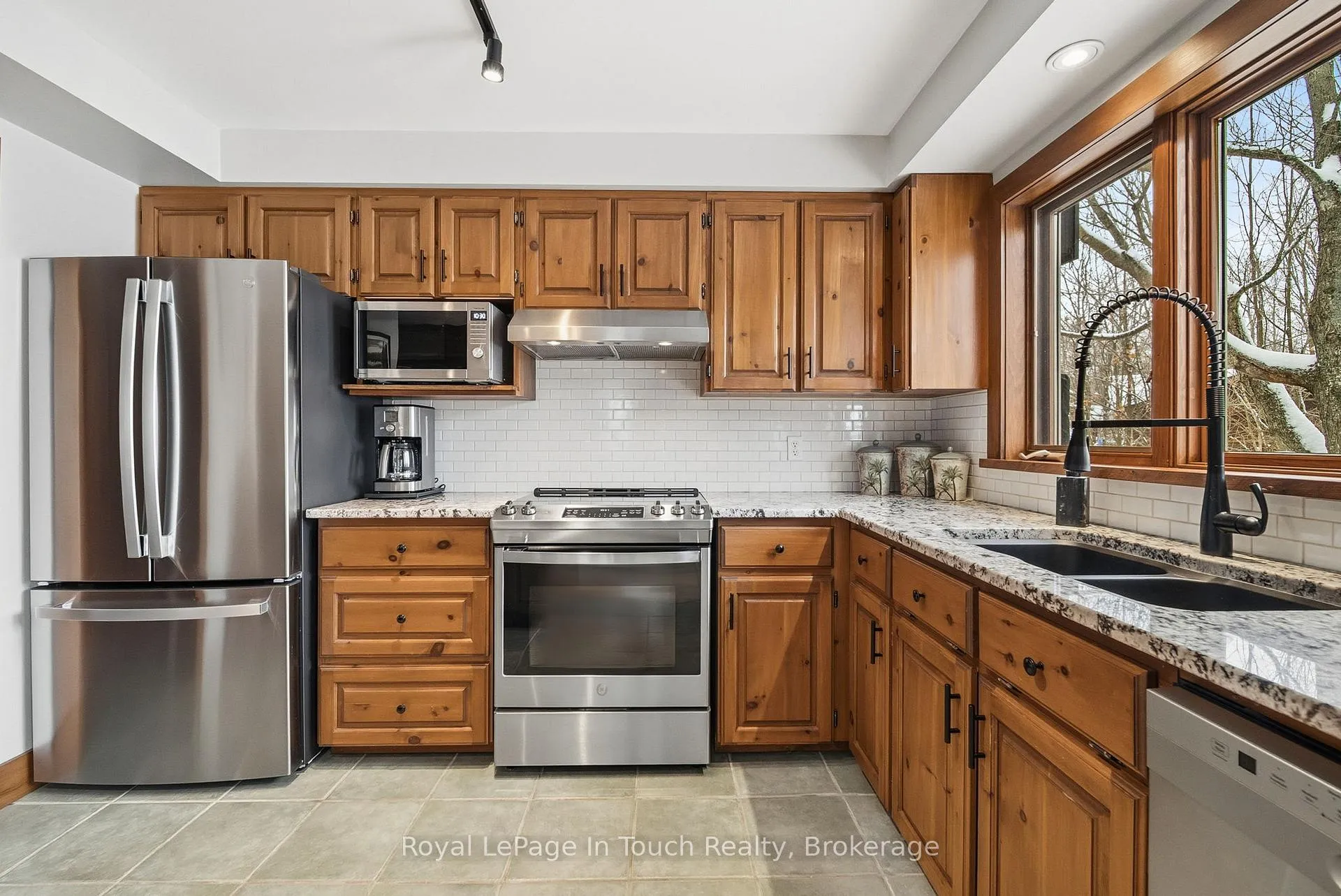Photo 8 of 267 Burnetts Road, McKellar — HOMEH