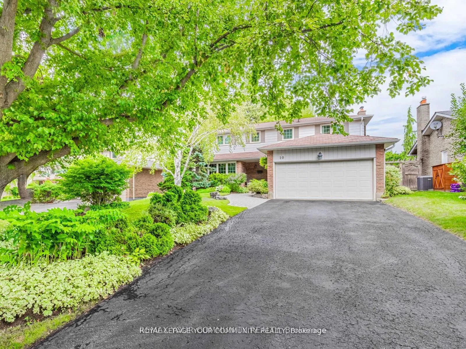 Photo 2 of 10 Banquo Road, Markham, Royal Orchard — HOMEH