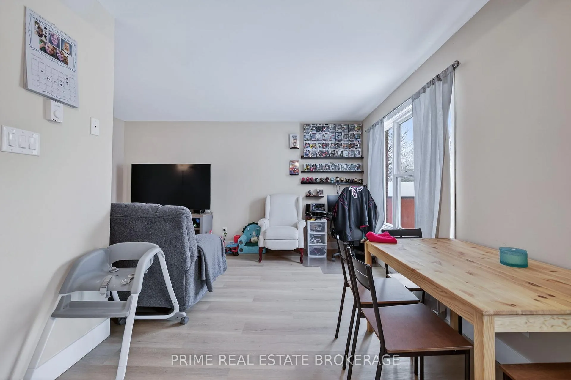 Photo 3 of 68 Forest Street, Aylmer — HOMEH