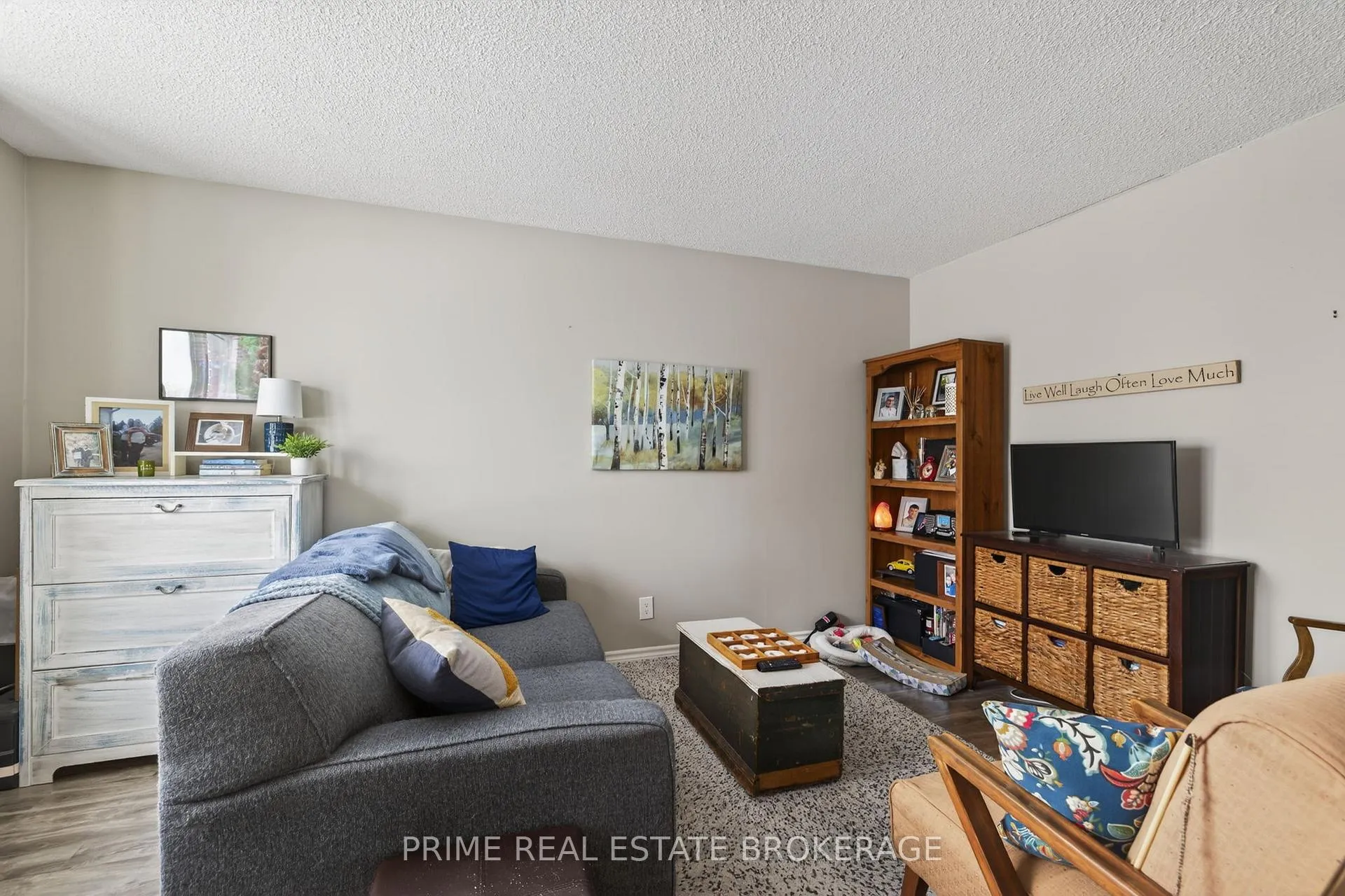Photo 8 of 68 Forest Street, Aylmer — HOMEH