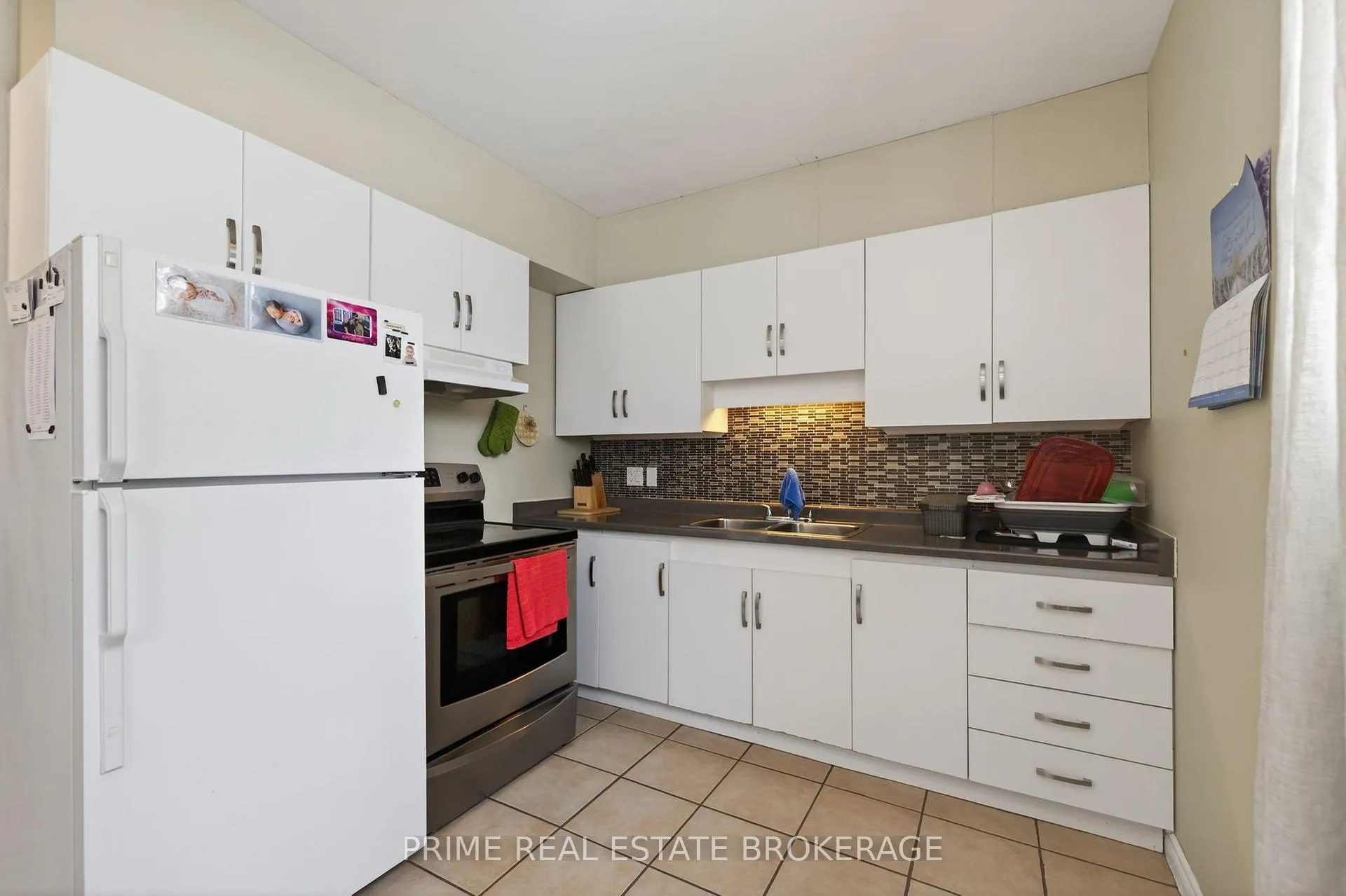 Photo 16 of 68 Forest Street, Aylmer — HOMEH