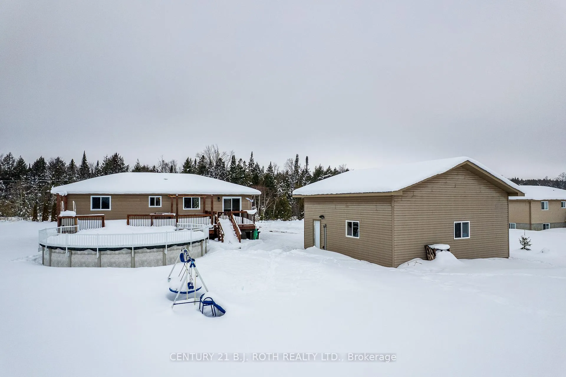 Photo 2 of 1829 Division Road E, Severn, Ardtrea — HOMEH