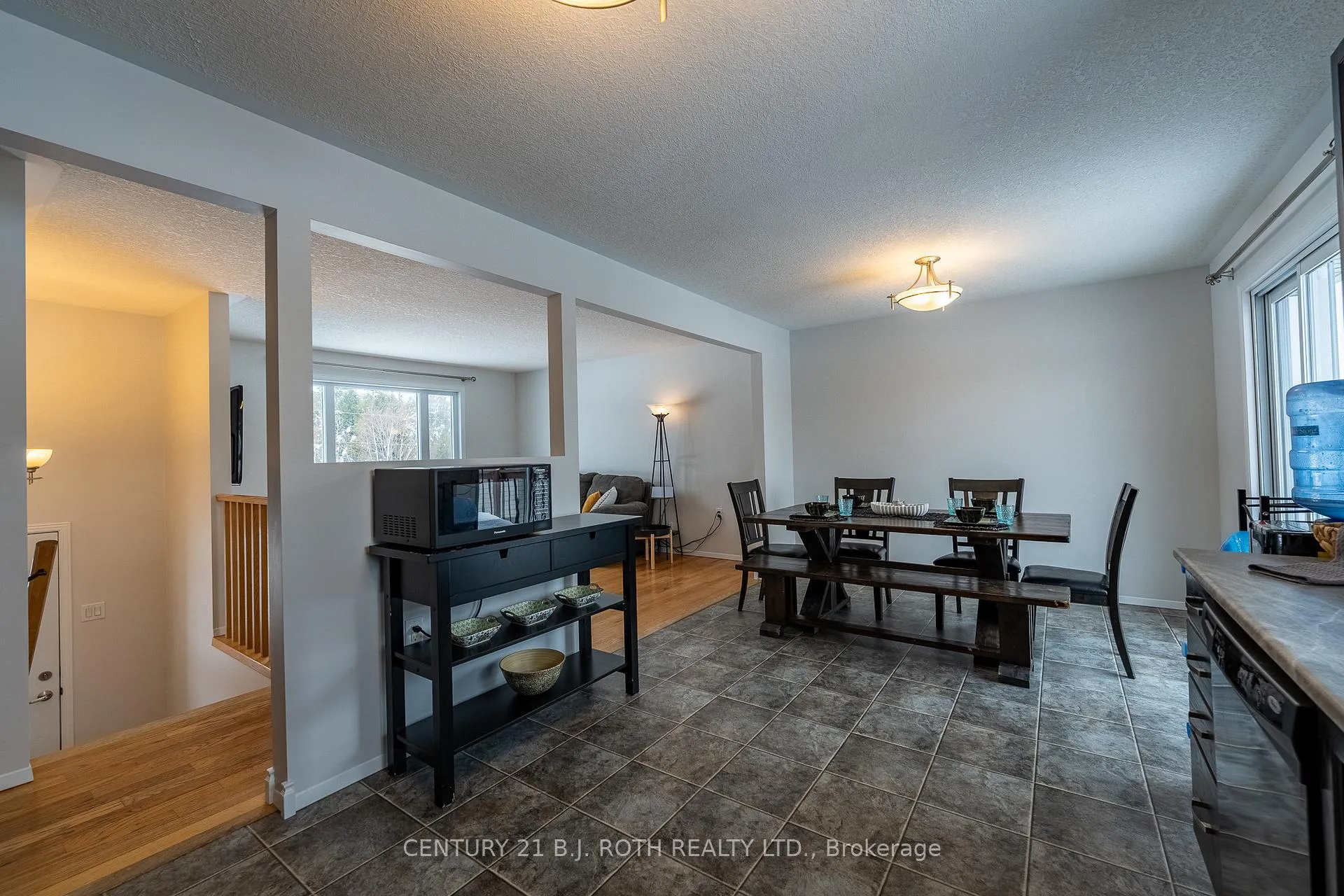 Photo 13 of 1829 Division Road E, Severn, Ardtrea — HOMEH