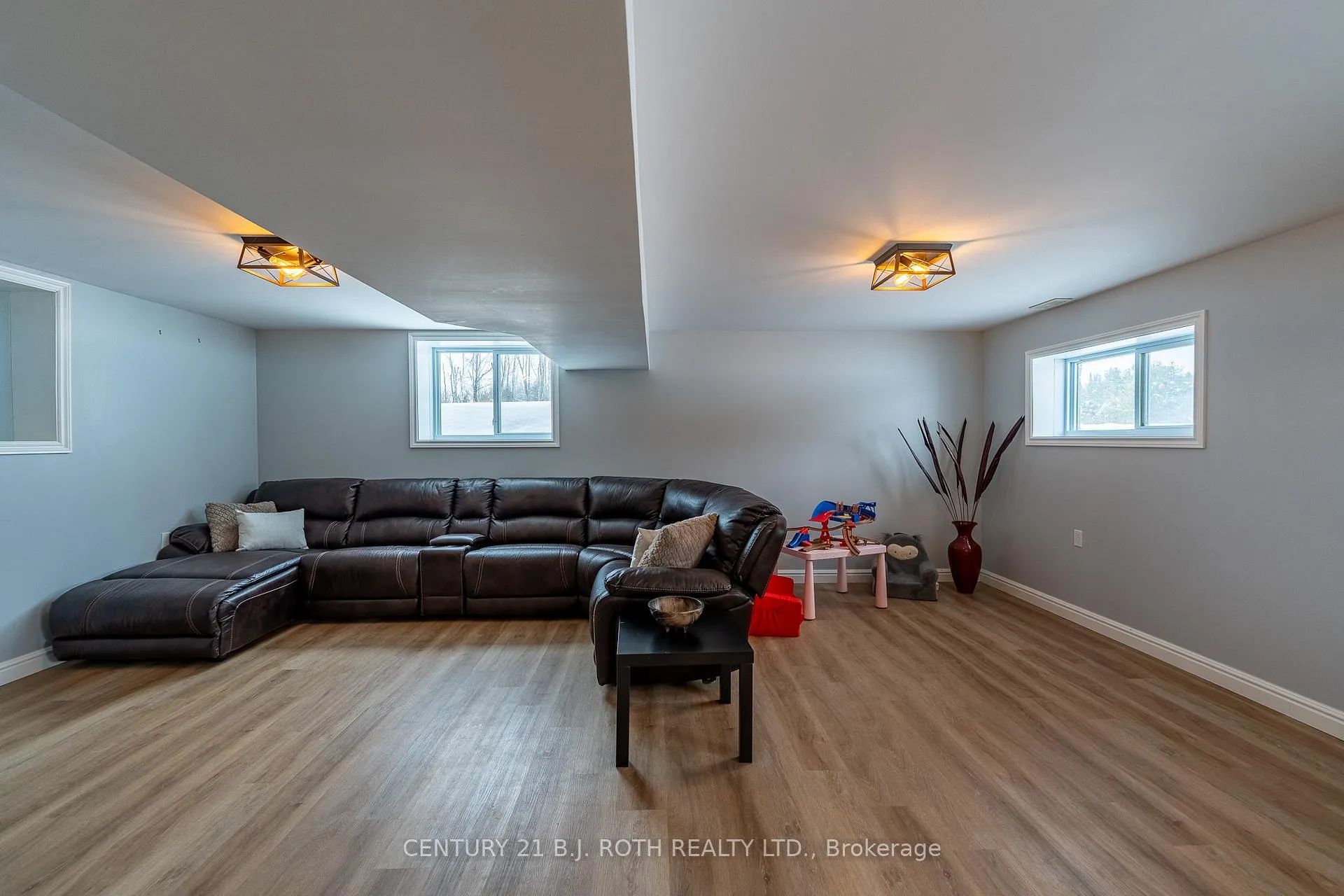 Photo 23 of 1829 Division Road E, Severn, Ardtrea — HOMEH