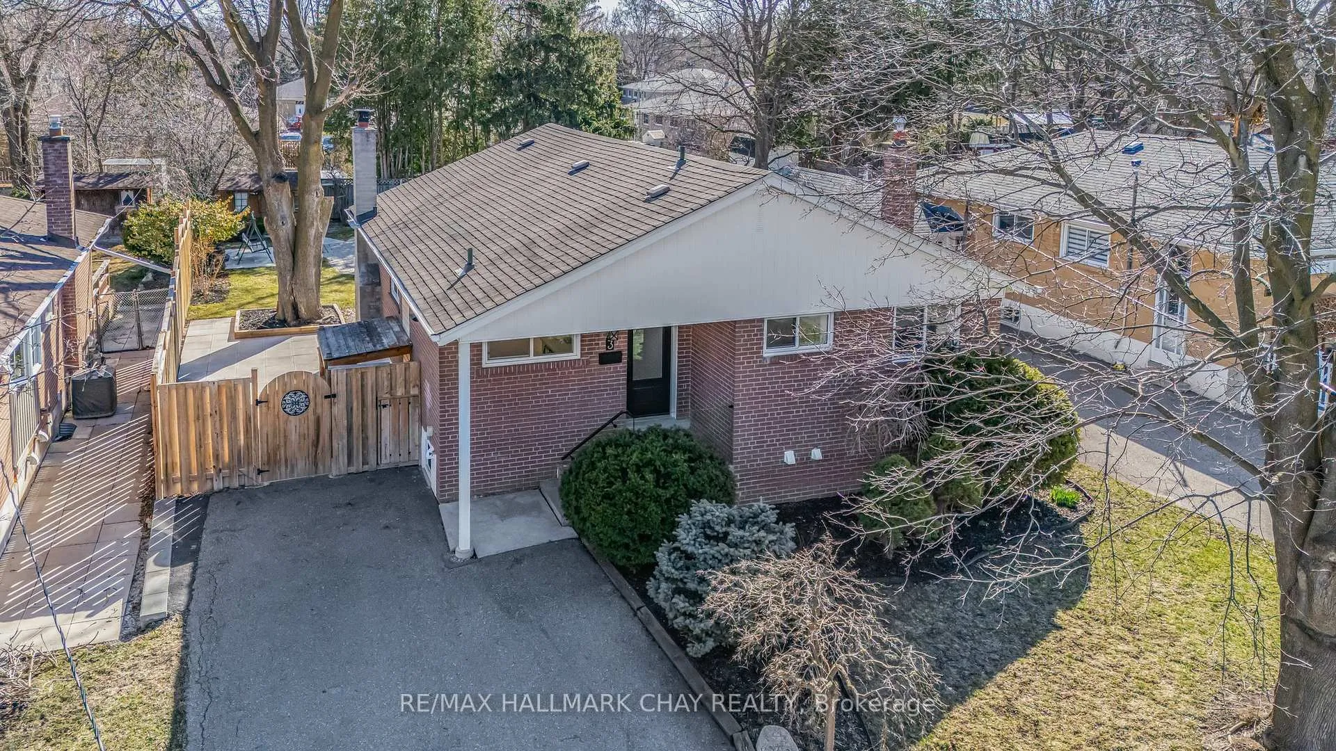 Photo 41 of 3 Davidson Road, Aurora, Aurora Highlands — HOMEH