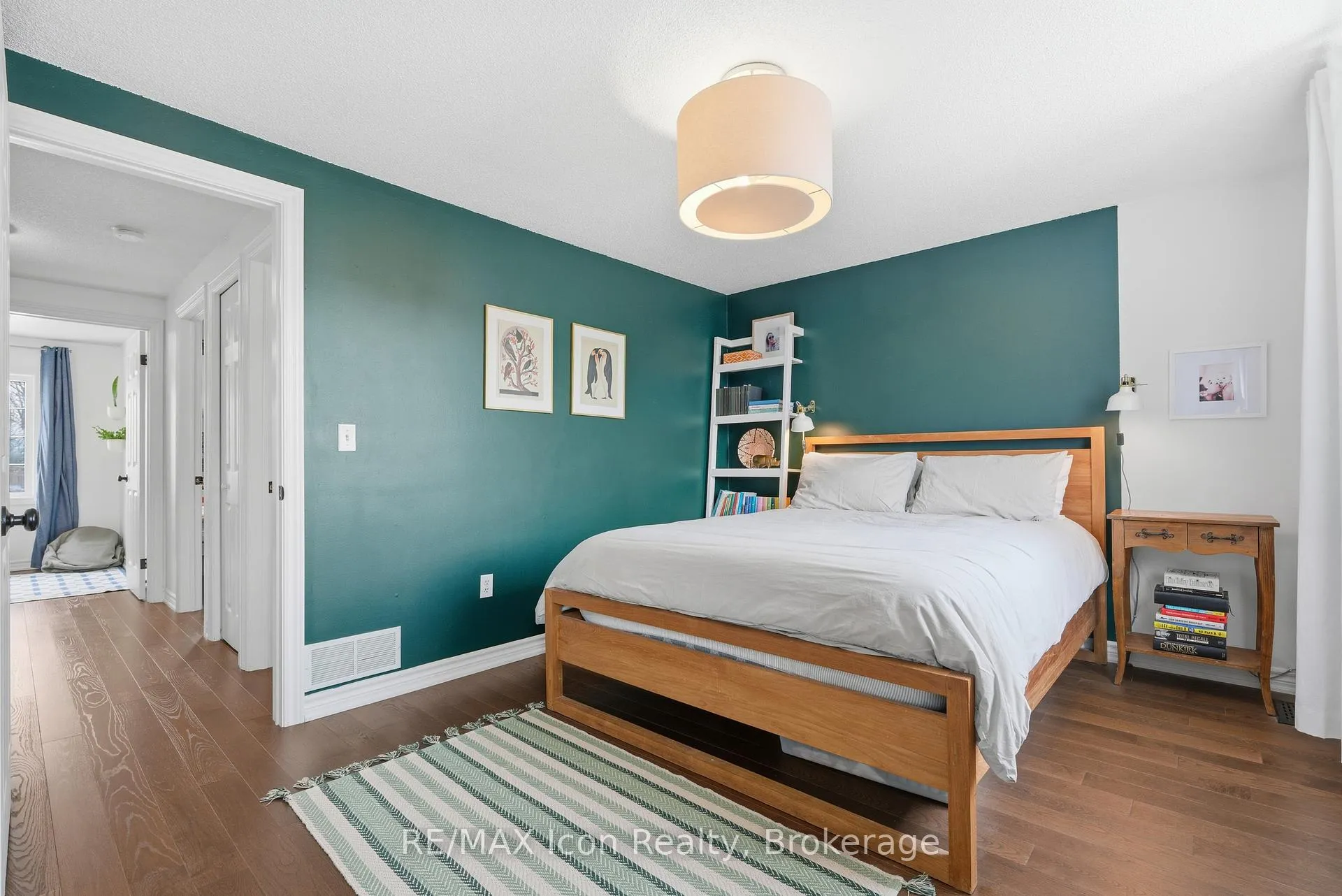 Photo 17 of 121 Moss Place, Guelph, Kortright West — HOMEH