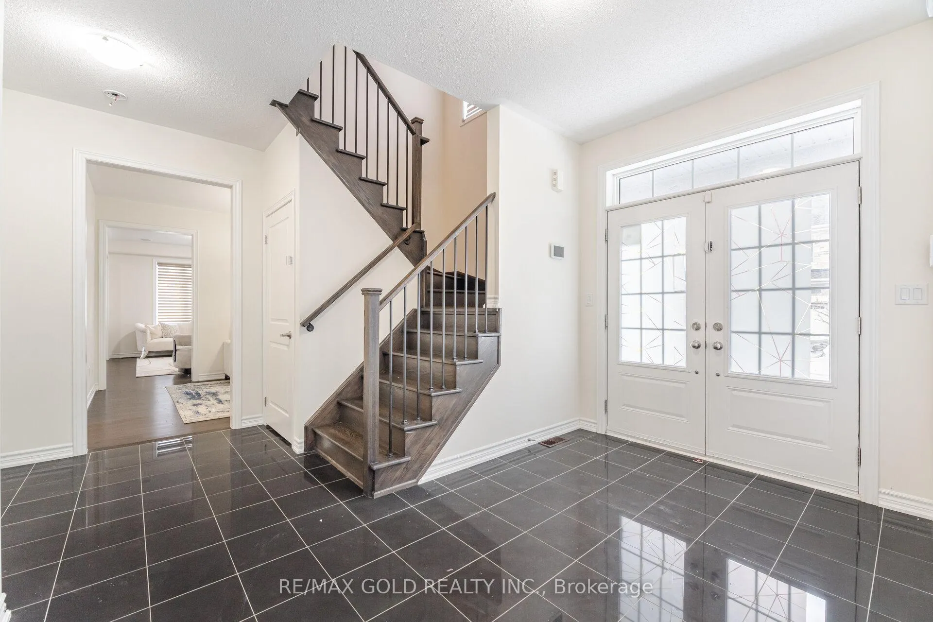 Photo 7 of 10 Thornvalley Terrace, Caledon, Rural Caledon — HOMEH