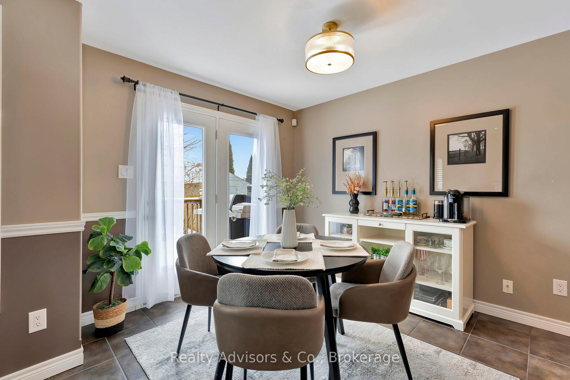 Photo 14 of 56 Southampton Drive, Brant, Brantford Twp — HOMEH